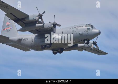 Cleveland National Airshow. Burke Lakefront Airport. September 2023. C-130 Hercules schwerer Frachtjet der US Air Force. Stockfoto