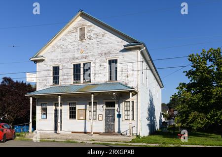 Fall City, WA, USA - 21. September 2023; Lage im Falls City Masonic Hall National Register of Historic Places Stockfoto