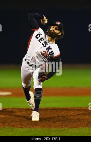 Ostrava, Tschechische Republik. September 2023 25. Ondrej Satoria of Czech Republic in Aktion während des Baseball-Europameisterschaftsspiels Griechenland gegen Tschechische Republik in Ostrava, Tschechische Republik, 25. September 2023. Quelle: Jaroslav Ozana/CTK Photo/Alamy Live News Stockfoto