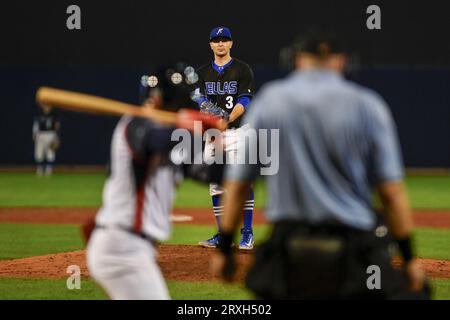 Ostrava, Tschechische Republik. September 2023 25. Yanni Orfanidis aus Griechenland während des Baseball-Europameisterschaftsspiels Griechenland gegen Tschechische Republik in Ostrava, Tschechische Republik, am 25. September 2023. Quelle: Jaroslav Ozana/CTK Photo/Alamy Live News Stockfoto