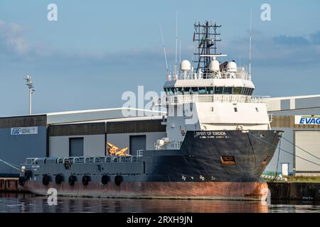 Plattformversorgungsschiff „Spirit of Emden“ im Hafen von Emden Stockfoto