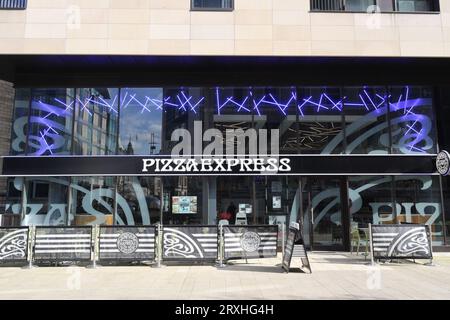 Pizza Express Restaurant im Zentrum von Sheffield England Großbritannien, Fast Food Outlet Stockfoto