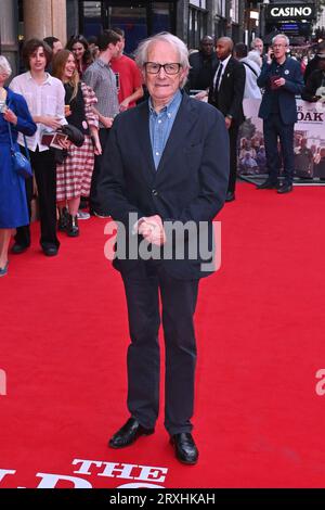 London, Großbritannien. September 2023 25. Ken Loach bei der Premiere von The Old Oak, im Vue West End, Leicester Square, London Credit: Nils Jorgensen/Alamy Live News Stockfoto