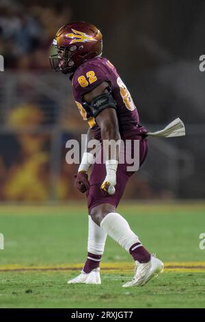 Arizona State Sun Devils Linebacker Travion Brown (82) feiert Sack im vierten Viertel eines NCAA Football-Spiels gegen die Southern California Trojans, Samstag, 23. September 2023, in Tempe, Arizona. Südkalifornien besiegt Arizona State 42-28 (Marcus Wilkins/Image of Sport) Stockfoto