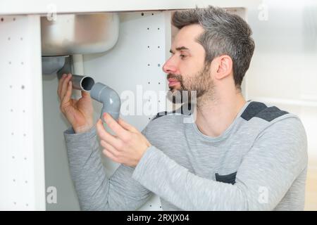Porträt des Klempnerwaschbeckens Stockfoto