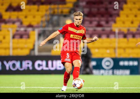 Farum, Dänemark. September 2023 25. Martin Frese (5) vom FC Nordsjaelland beim 3F-Superliga-Spiel zwischen FC Nordsjaelland und Hvidovre, WENN er rechts zum Dream Park in Farum ist. (Foto: Gonzales Photo/Alamy Live News Stockfoto