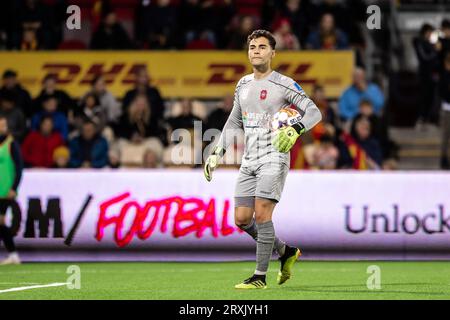 Farum, Dänemark. September 2023 25. Torhüter Filip Djukic (1) von Hvidovre, WENN er während des 3F Superliga-Spiels zwischen FC Nordsjaelland und Hvidovre gesehen WIRD, WENN er rechts zum Dream Park in Farum ist. (Foto: Gonzales Photo/Alamy Live News Stockfoto