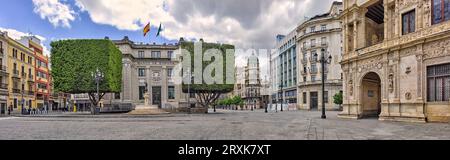 Rathaus von Sevilla an der Plaza de San Francisco, Sevilla, Andalusien, Spanien Stockfoto