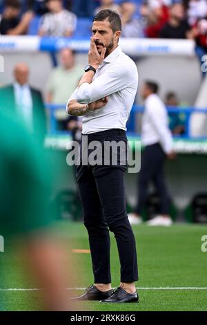 Alessio Dionisi, Cheftrainer von US Sassuolo Calcio während des Fußballspiels der Serie A zwischen US Sassuolo und Juventus FC im Stadion Citta del Tricolore in Reggio Emilia (Italien), 23. September 2023. Stockfoto