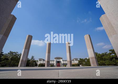 Granit Merit Pillar in a Park, Nordchina Stockfoto