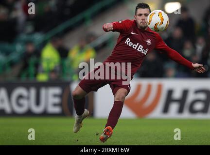 Während des UEFA Europa League-Spiels zwischen Celtic und Red Bull Salzburg im Celtic Park, Parkhead, Glasgow am Donnerstag, den 13. Dezember 2018. (Credit: Mark Fletcher | MI News & Sport Ltd) ©MI News & Sport Ltd Tel: +44 7752 571576 E-Mail: markf@mediaimage.co.uk Adresse: 1 Victoria Grove, Stockton on Tees, TS19 7EL Stockfoto