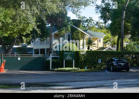 Orlando, FL, USA. September 2023 26. Außenansicht der Park Maitland School im Broward County, nachdem Gouverneur Ron DeSantis am 26. September 2023 „direkte Beziehungen zur Kommunistischen Partei Chinas“ in Orlando, Florida, bezeichnete. Quelle: Dee Cee Carter/Media Punch/Alamy Live News Stockfoto