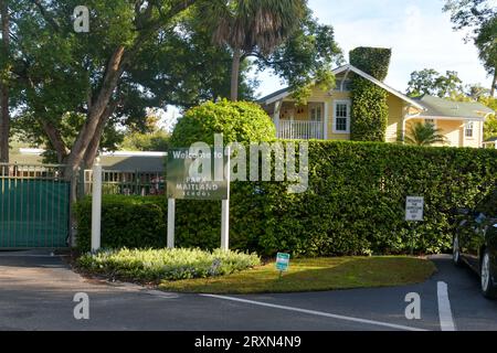 Orlando, FL, USA. September 2023 26. Außenansicht der Park Maitland School im Broward County, nachdem Gouverneur Ron DeSantis am 26. September 2023 „direkte Beziehungen zur Kommunistischen Partei Chinas“ in Orlando, Florida, bezeichnete. Quelle: Dee Cee Carter/Media Punch/Alamy Live News Stockfoto