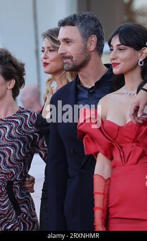 VENEDIG, ITALIEN - 7. SEPTEMBER: Raoul Bova und seine Gäste nehmen am 80. Filmfestival von Venedig am 7. SEPTEMBER 2023 an einem roten Teppich für den Film „Lubo“ Teil Stockfoto