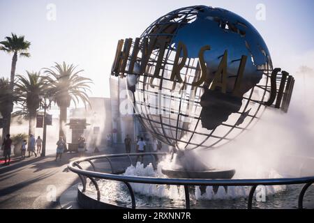 Los Angeles, USA. August 25, 2023. Eingang zu den Universal Studios in Hollywood. Stockfoto