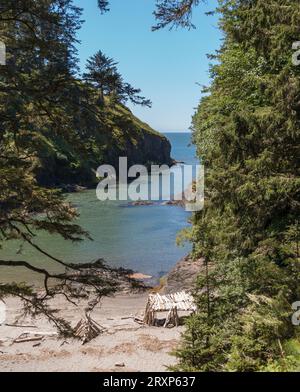 ILLWACO, WASHINGTON, USA – Dead man's Cove im Cape Disappointment State Park. Stockfoto