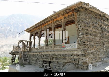 Alte Moschee in Ayun im Chitral District im Norden Pakistans Stockfoto