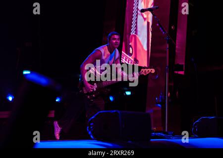 Mailand, Italien, 26. September 2023. Die australische Pop-Punk-Band 5 Seconds of Summer tritt live im Mediolanum Forum in Mailand auf. Credits: Maria Laura Arturi / Alamy Live News Stockfoto