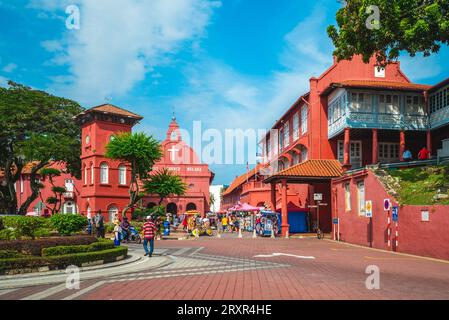 12. August 2018: Stadthuys und Melaka Red Clock Tower, alias Tang Beng Swee Clock Tower, am Dutch Square in, Melaka, Malacca, Malaysia. Stadthuy Stockfoto