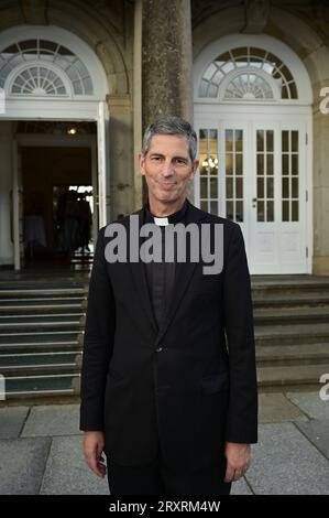 Pater Paul von Habsburg beim Empfang anlässlich der Trauung von Maria Teresita Prinzessin von Sachsen und Graf Beryl Alexandre de Saporta in der Hofki Stockfoto
