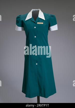 Teal Kellneruniform getragen von Halle Berry im Film Monster's Ball 2001 Stockfoto