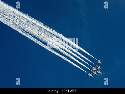 The Thunderbirds, Feier des 75. Jahrestages der Airborne Navy, Nellis Air Force Base, Las Vegas, Nevada, Vereinigte Staaten von Amerika Stockfoto