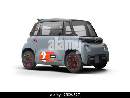 Citroen Ami Quadricycle Elektroauto isoliert auf weißem Hintergrund Stockfoto