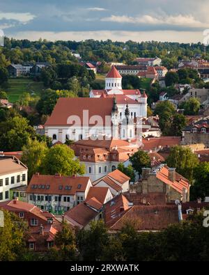 Blick auf die Altstadt vom Gediminas Castle Tower in Vilnius, Litauen Stockfoto