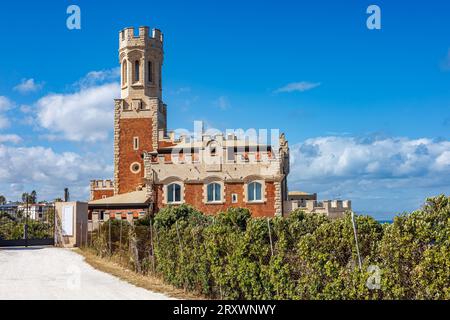 Castello Tafuri im Südosten der Insel Sizilien, Italien Stockfoto