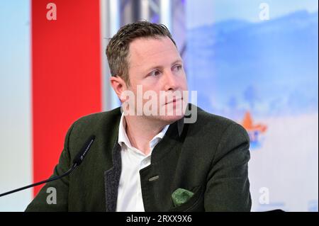 Wien, Österreich. September 2023 27. Pressekonferenz mit FPÖ-Generalsekretär NAbg. Michael Schnedlitz. Thema: „Präsentation der Herbstoffensive der FPÖ“ Stockfoto