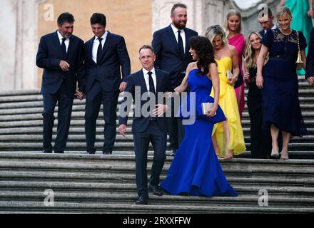 Mannschaftskapitän Luke Donald und Ehefrau Diane Donald auf der Spanischen Treppe von Rom, Italien, vor dem Ryder Cup 2023. Bilddatum: Mittwoch, 27. September 2023. Stockfoto