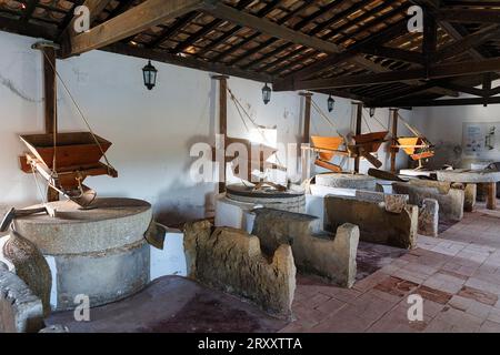 Gezeitenmühle, Innenraum, Quinta de marim, Naturpark Ria Formosa, Olhao, Olhao, Algarve, Portugal Stockfoto