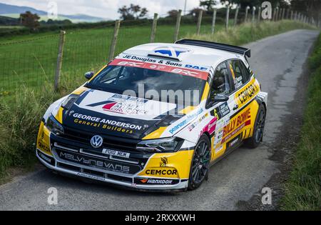 Ceredigion, Wales Rali Ceredigion, 02. September 2023: Gerry Pearson Driver und Daniel Barritt Co Driver in einem VW Polo R5 Auto Nummer 6 Stockfoto