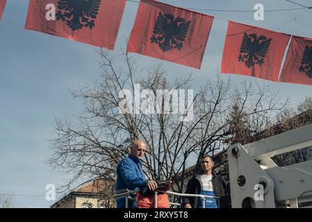 Pristina, Kosovo. November 2017. Die Hauptstadt des Kosovo bereitet sich darauf vor, den zehnten Jahrestag der Unabhängigkeit zu feiern Stockfoto