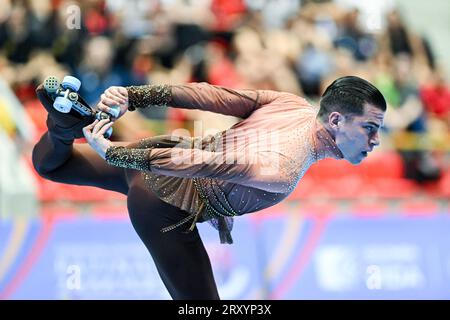 Pau GARCIA (ESP), während des Senior Men, Short Program, bei den Artistic Skating World Championships Ibagu-Tolima 2023, im Parque Deportivo Municipal, am 26. September 2023 in Ibagu, Kolumbien. (Foto: Raniero Corbelletti/AFLO) Stockfoto