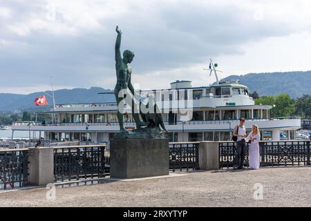 Kreuzfahrtschiff M S Linth am Zurichsee, Zürich Bürkliplatz (siehe), Stadt Zürich, Zürich, Schweiz Stockfoto