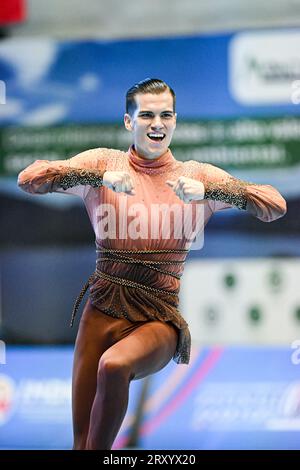 Pau GARCIA (ESP), während des Senior Men, Short Program, bei den Artistic Skating World Championships Ibagu-Tolima 2023, im Parque Deportivo Municipal, am 26. September 2023 in Ibagu, Kolumbien. (Foto: Raniero Corbelletti/AFLO) Stockfoto