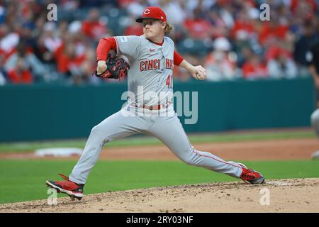 Cleveland, Ohio, 27. September 2023. Cleveland, Ohio, 27. September 2023. Cincinnati Reds Andrew Abbott (41) gegen die Cleveland Guardians im zweiten Inning im Progressive Field in Cleveland, Ohio am Mittwoch, den 27. September 2023. Foto von Aaron Josefczyk/UPI Stockfoto