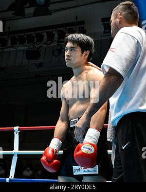 Eigoro Akai vor dem 2023 East Japan Rookie of the Year Turnier Mittelgewicht Halbfinale in der Korakuen Hall in Tokio, Japan, 15. September 2023. (Foto: Hiroaki Finito Yamaguchi/AFLO) Stockfoto