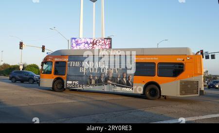 Inglewood, Kalifornien, USA 23. September 2023 Succession HBO Bus am 23. September 2023 in Inglewood, Kalifornien, USA. Foto von Barry King/Alamy Stock Photo Stockfoto