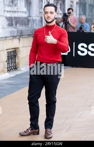 Anton Alvarez alias C Tangana kommt während des 71. San Sebastian International Film Festivals in Donostia im Maria Cristina Hotel an. Stockfoto