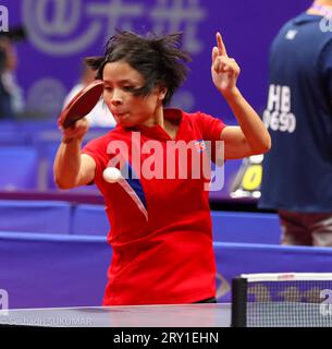 28. September 2023, Hangzhou, Zhejiang, China: Tischtennis - Frauen-Singles Runde von 32.#35 AKULA IND - PYON SGP India verlor mit 0:3 PYON in Aktion (Bild: © Seshadri Sukumar/ZUMA Press Wire) NUR REDAKTIONELLE VERWENDUNG! Nicht für kommerzielle ZWECKE! Quelle: ZUMA Press, Inc./Alamy Live News Stockfoto