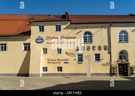 Das Weiße Brauhaus, älteste noch existierende Weißbierbrauerei Bayerns, Kelheim, Niederbayern, Bayern, Deutschland | das Weiße Brauhaus, älteste Stockfoto