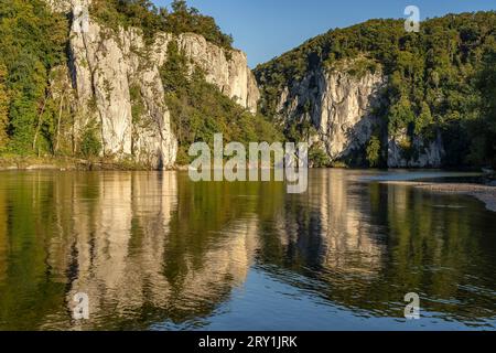 Die Weltenburger enge, Donaudurchbruch bei Weltenburg, Bayern, Deutschland | die Donauschlucht bei Weltenburg, Bayern, Deutschland Stockfoto