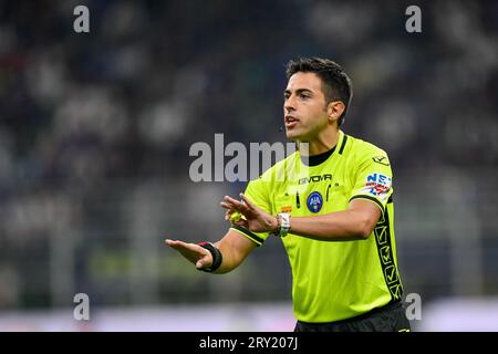 Milano, Italien. 27. September 2023. Schiedsrichter Luca Massimi, der während des Spiels der Serie A zwischen Inter und Sassuolo bei Giuseppe Meazza in Mailand zu sehen war. (Foto: Gonzales Photo - Tommaso Fimiano). Stockfoto