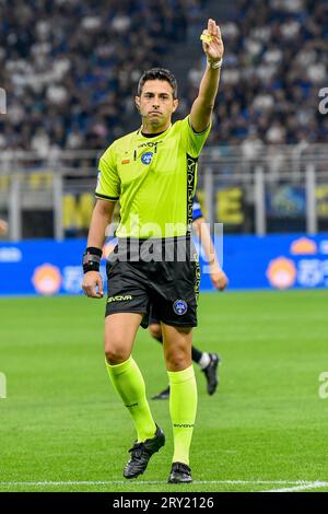 Milano, Italien. 27. September 2023. Schiedsrichter Luca Massimi, der während des Spiels der Serie A zwischen Inter und Sassuolo bei Giuseppe Meazza in Mailand zu sehen war. (Foto: Gonzales Photo - Tommaso Fimiano). Stockfoto