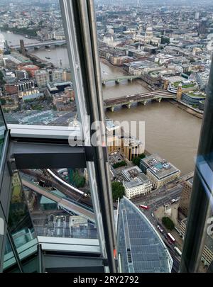 St Paul's Cathedral und die Themse von der Aussichtsplattform am Shard in London Stockfoto