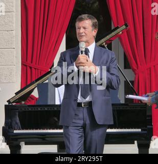 Einweihung des dritten Ausstellungsprojekts des Jahres in der Accademia Carrara mit einem Konzert in Anwesenheit des Bürgermeisters Giorgio Gori. Ein Wechsel zwischen Wahrheit und Darstellung zwischen Malerei und Musik. Stockfoto