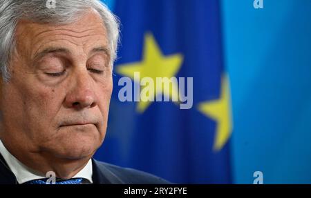 Berlin, Deutschland. September 2023 28. Italiens Außenminister Antonio Tajani bei einer gemeinsamen Pressekonferenz mit Außenminister Baerbock im Auswärtigen Amt in Berlin. Quelle: Tobias Schwarz/POOL/AFP/dpa/Alamy Live News Stockfoto