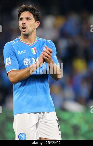 Neapel, Italien. September 2023 27. Giovanni Simeone von SSC Napoli feiert am 28. September 2023 in Neapel im Stadio Maradona am Ende des Serie-A-Spiels zwischen SSC Napoli und Udinese Calcio. Dank: Marco Canoniero/Alamy Live News Stockfoto